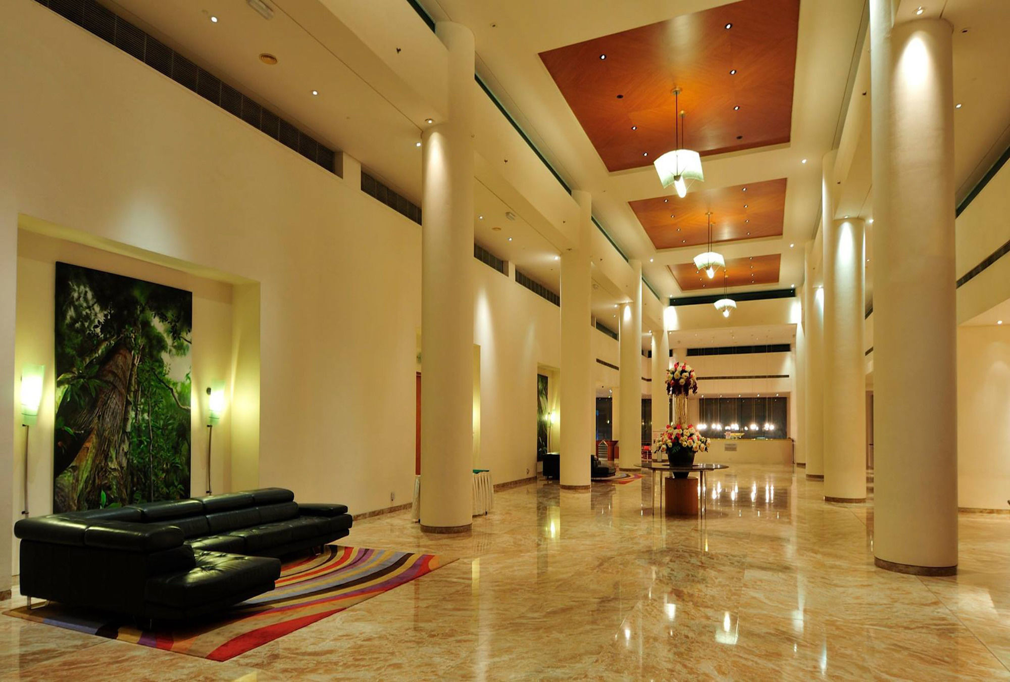 Parkcity Everly Hotel Bintulu Exterior photo